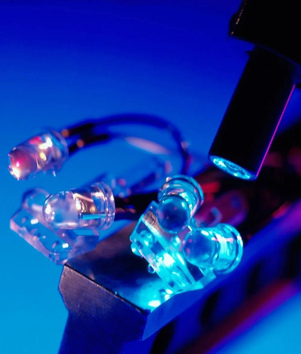 LED