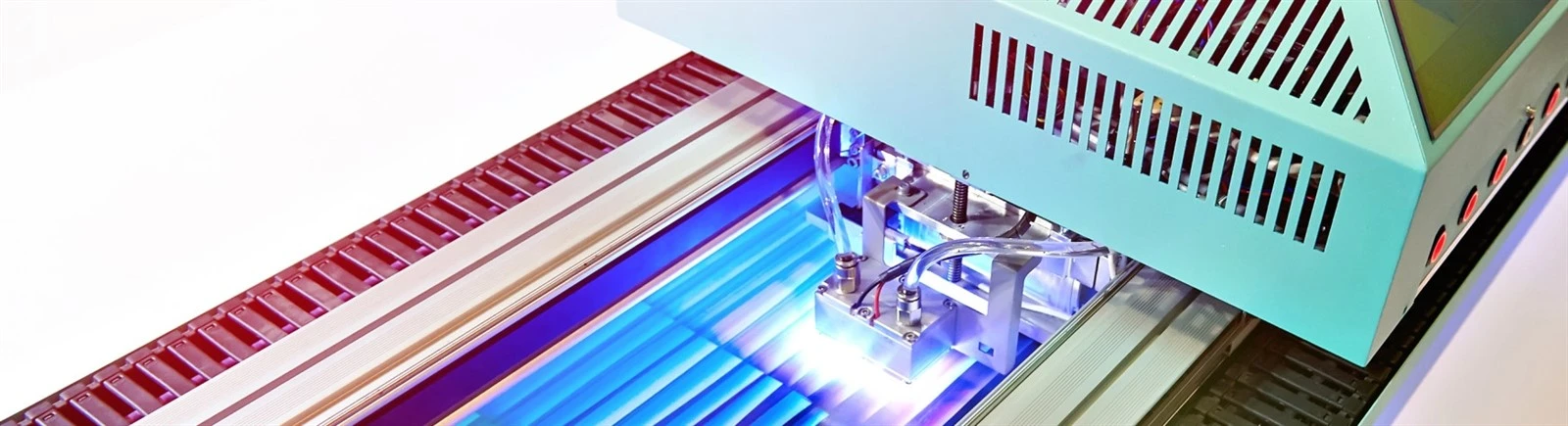 Photoinitiators for pigmented systems
