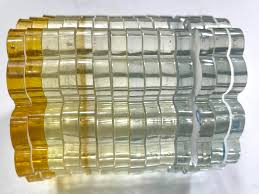 Low yellowing UV resin