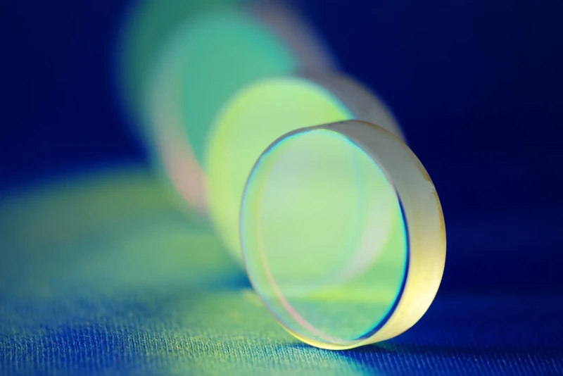Flexible optical coatings Flexible optical coatings